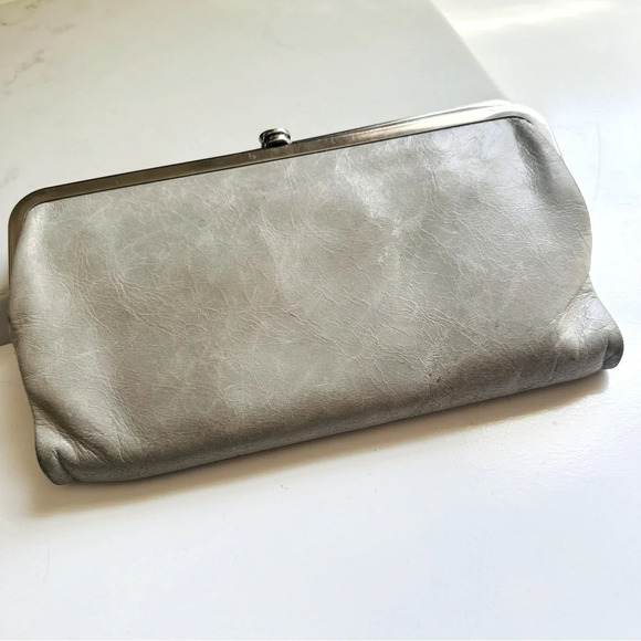 Hobo International Lauren Clutch Wallet - Picture 2 of 13